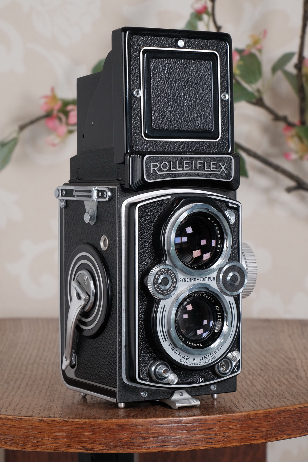 MINT! 1955 Rolleiflex with Synchro-Compur shutter & Coated Tessar lens. Freshly Serviced, CLA’d!