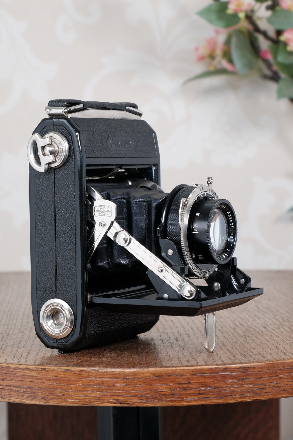 1932 Zeiss-Ikon Ikonta 6x4.5, Freshly Serviced, CLA'd