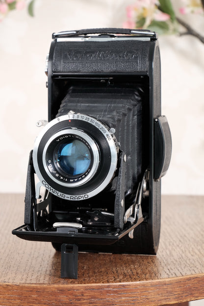 Mint! Voigtlander 6x9 Bessa with original case. Freshly serviced, CLA'd