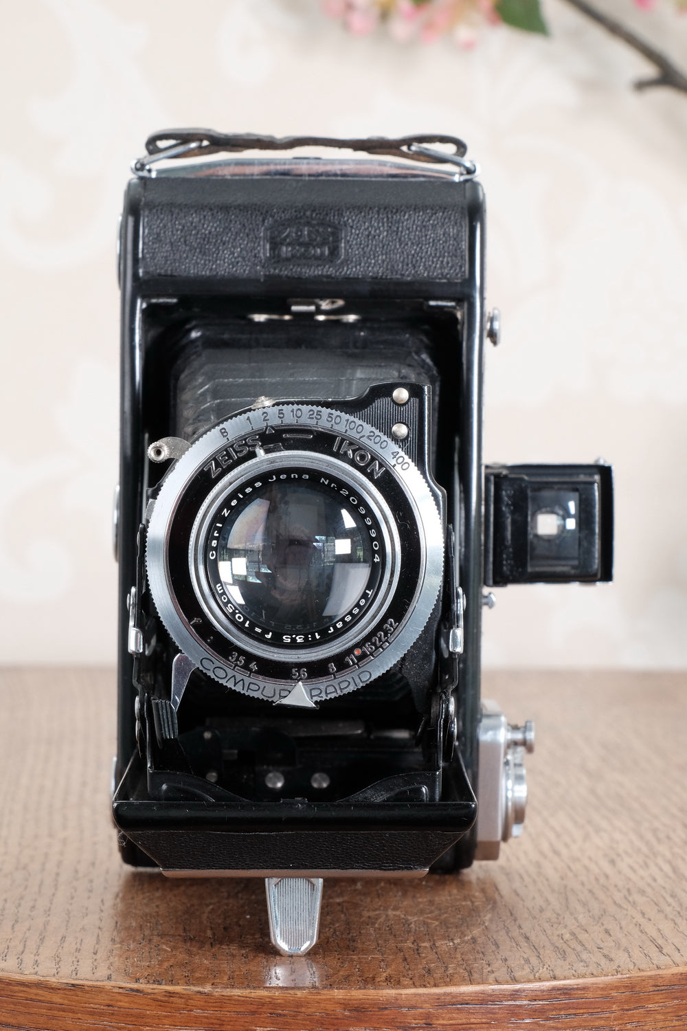 1938 6x9 Zeiss Ikon Ikonta with original Zeiss-Ikon paperwork and case, CLA'd, Freshly Serviced!