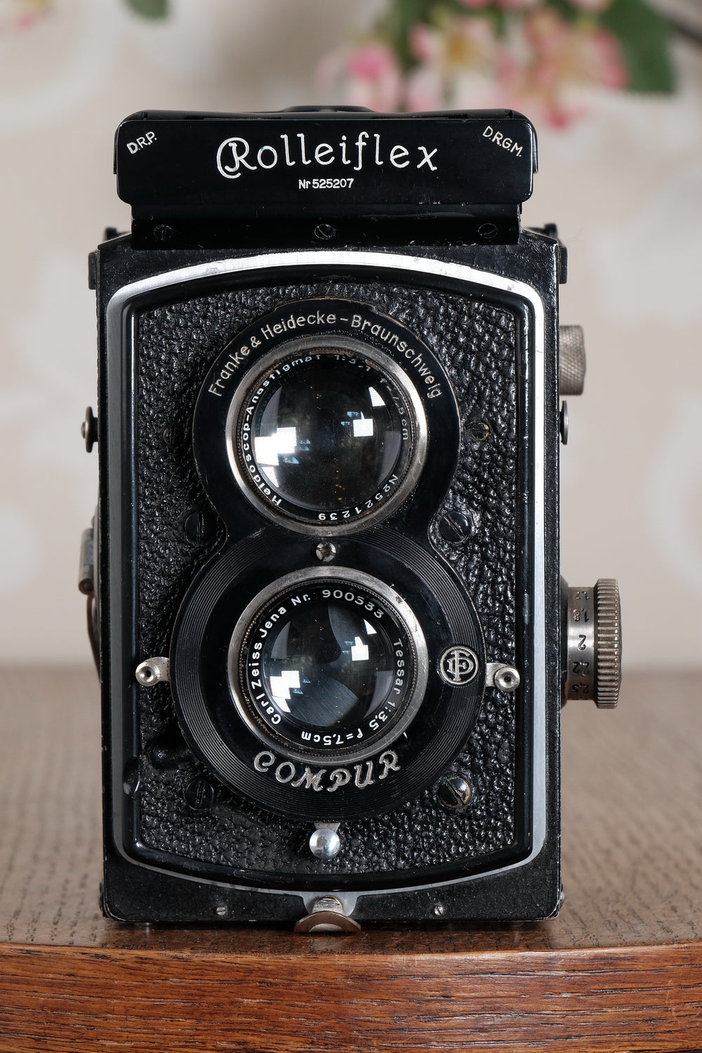 Superb 1936 Old Standard Rolleiflex with lovely original case and strap. Freshly Serviced, CLA’d!