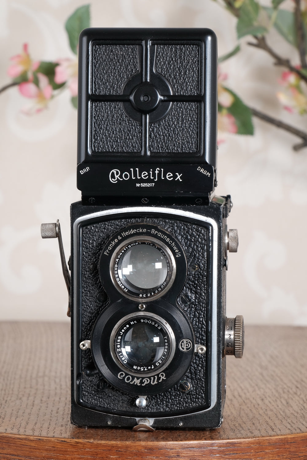 Superb 1936 Old Standard Rolleiflex with lovely original case and strap. Freshly Serviced, CLA’d!