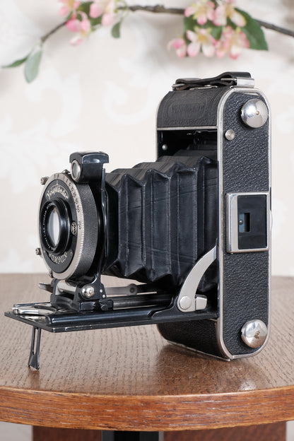 Near Mint! 1934 Voigtlander Inos II 6x9 with Heliar lens and mask, CLA’d, Freshly Serviced!