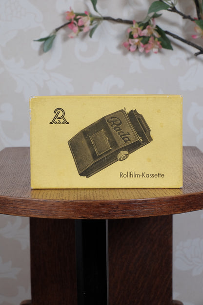 New Old Stock, Rada 120 Roll-film Back for 6x9 Voigtlander Bergheil Cameras