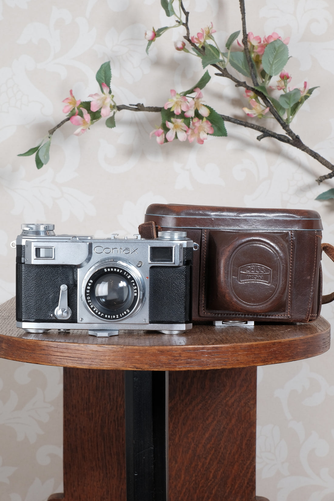 Near Mint! 1937 Zeiss Ikon Contax II Body with 50mm Zeiss Sonnar lens & Original case,  CLA'd, Freshly Serviced!