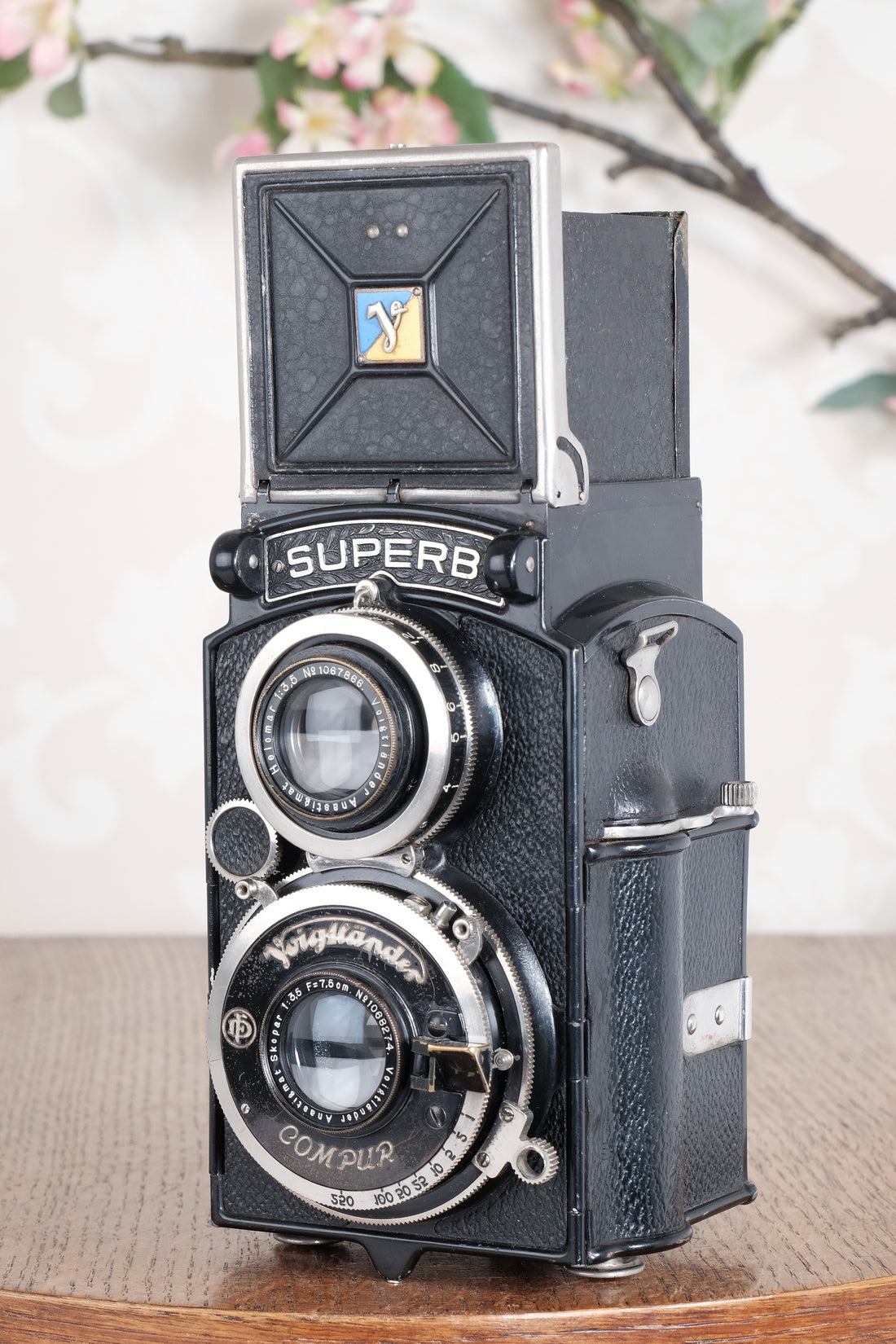 1935 Voigtlander 6x6 Superb TLR. CLA’d, Freshly Serviced!