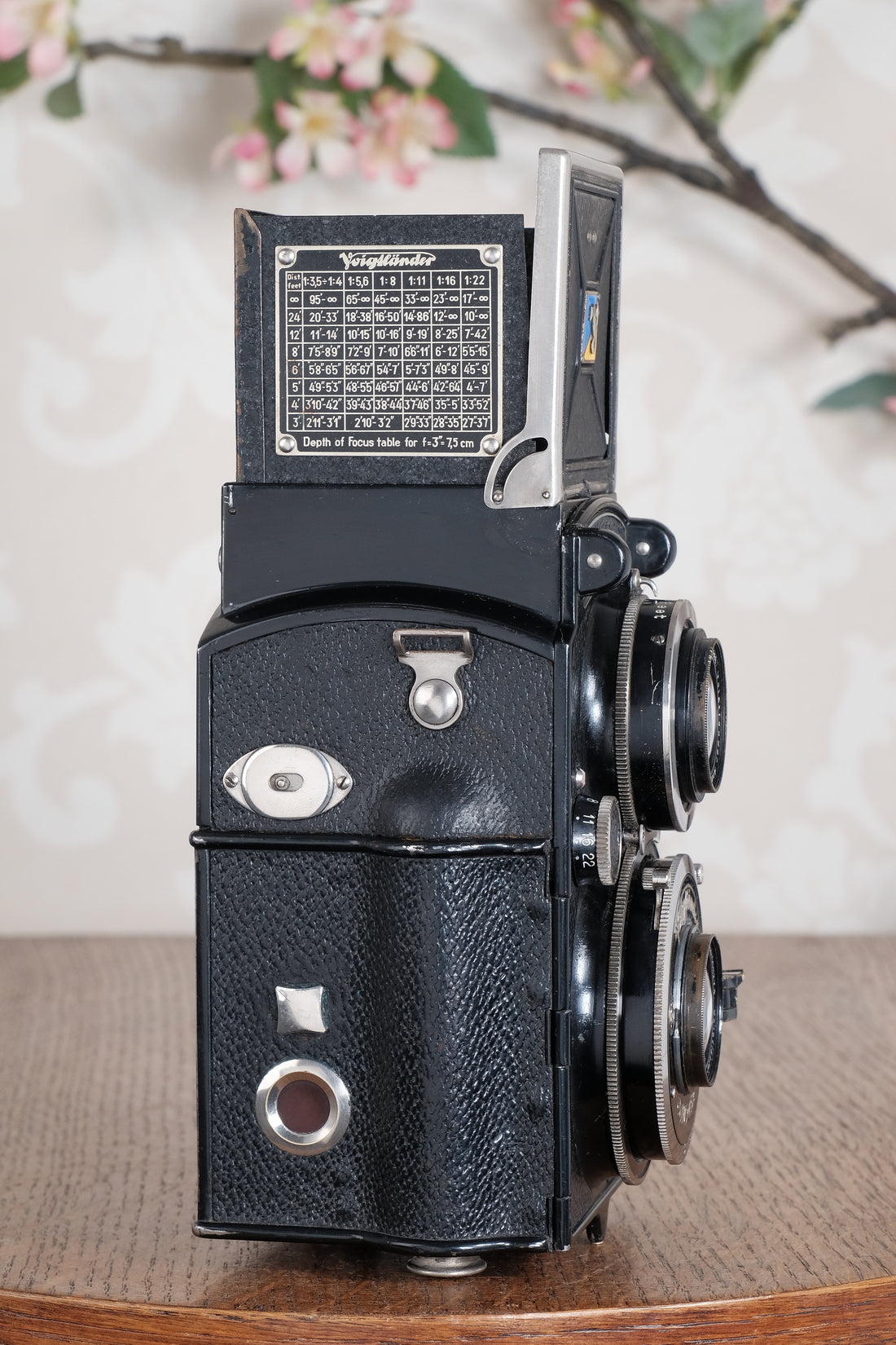 1935 Voigtlander 6x6 Superb TLR. CLA’d, Freshly Serviced!