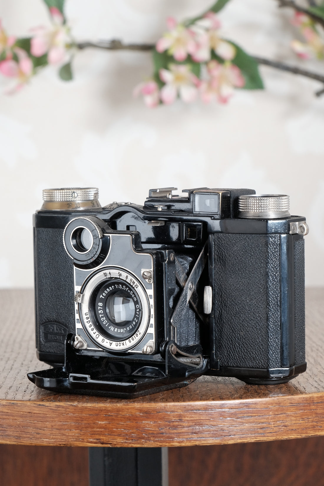 Superb! 1934 Zeiss-Ikon Super Nettel (236/24), CLA'd, Freshly Serviced!