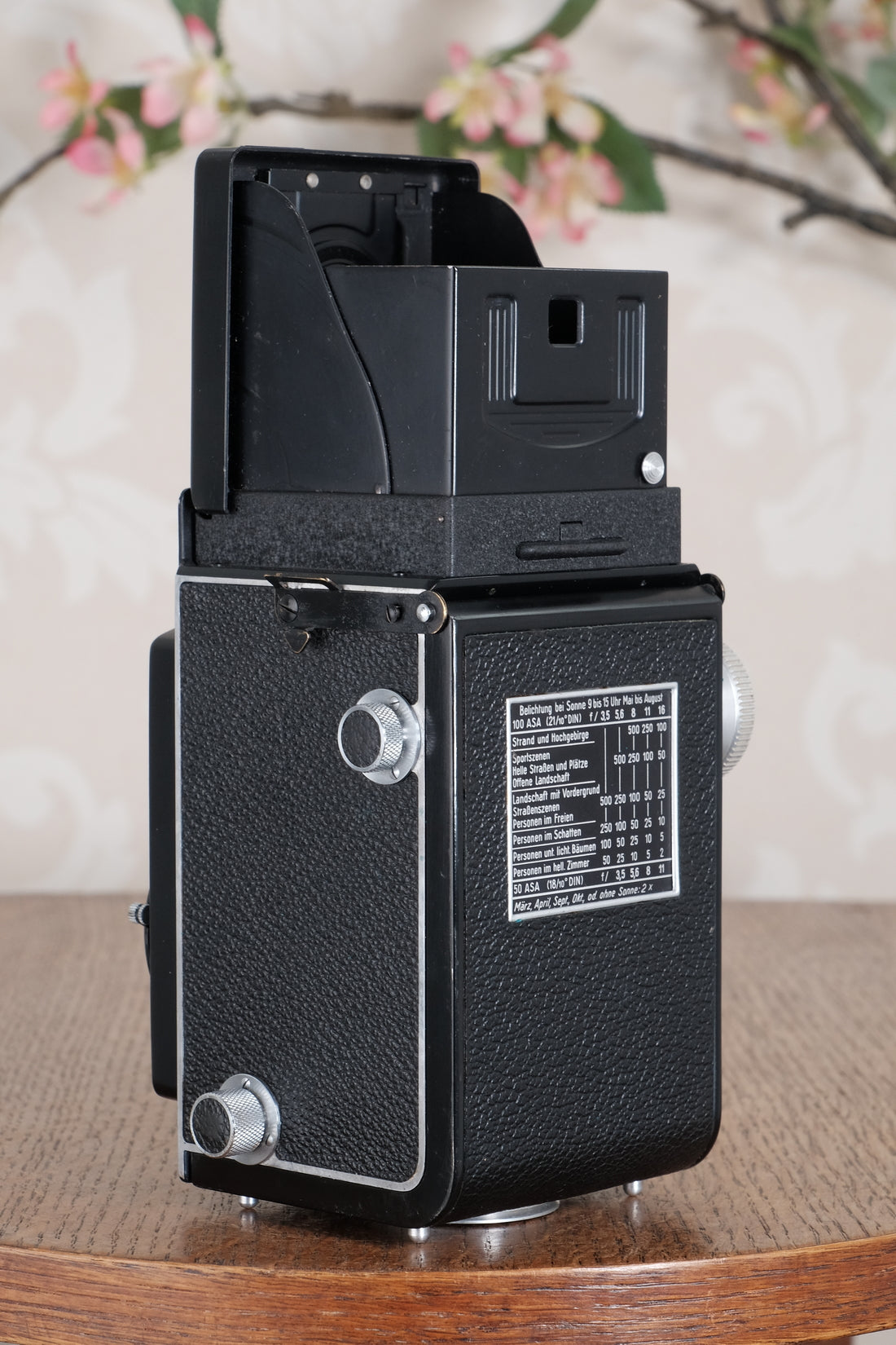 Near Mint! 1954 Rolleicord with Synchro-Compur shutter & Coated lens with original case, CLA'd, Freshly Serviced!