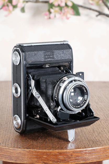 Excellent! 1938 Zeiss-Ikon Ikonta 6x4.5 Tessar. Freshly Serviced, CLA'd