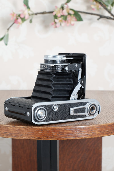 Superb! 1946 Voigtlander Bessa 66, Medium Format Folder with Color-Skopar lens, CLA's, Freshly Serviced