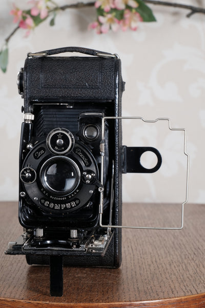 1925 Ica Icarette II, 6x9 German folding camera with Carl Zeiss Tessar lens. Freshly Serviced, CLA’d