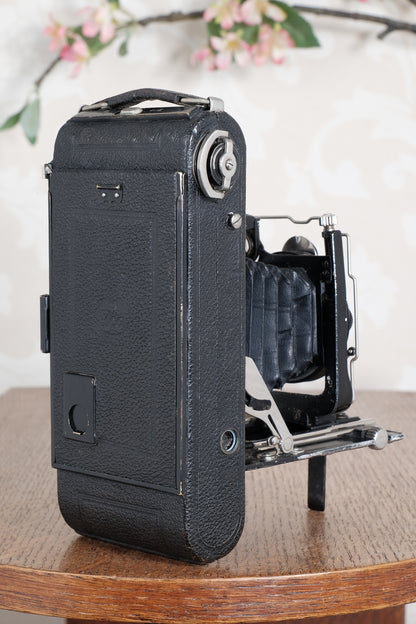 1925 Ica Icarette II, 6x9 German folding camera with Carl Zeiss Tessar lens. Freshly Serviced, CLA’d