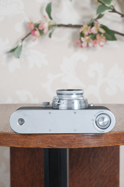 Superb! 1938 Leitz Leica IIIa with 2.0/50mm lens and camera case, Freshly Serviced, CLA'd