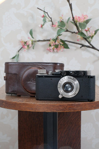 Near mint! 1931 BLACK LEITZ LEICA II with Nickel Elmar lens and leather case. Freshly Serviced CLA'd!