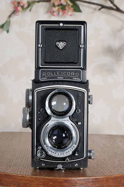 Near Mint! 1955 Rolleicord with Synchro-Compur shutter & Coated lens with original case, CLA'd, Freshly Serviced!