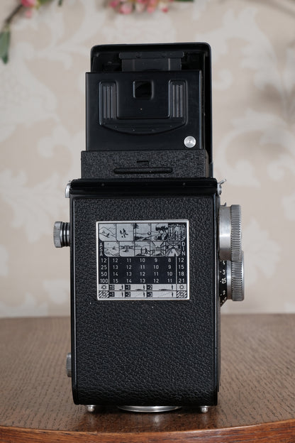 Near Mint! 1955 Rolleicord with Synchro-Compur shutter & Coated lens with original case, CLA'd, Freshly Serviced!