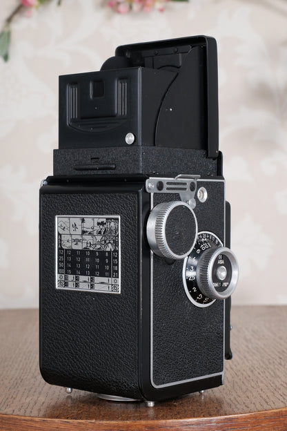 Near Mint! 1955 Rolleicord with Synchro-Compur shutter & Coated lens with original case, CLA'd, Freshly Serviced!