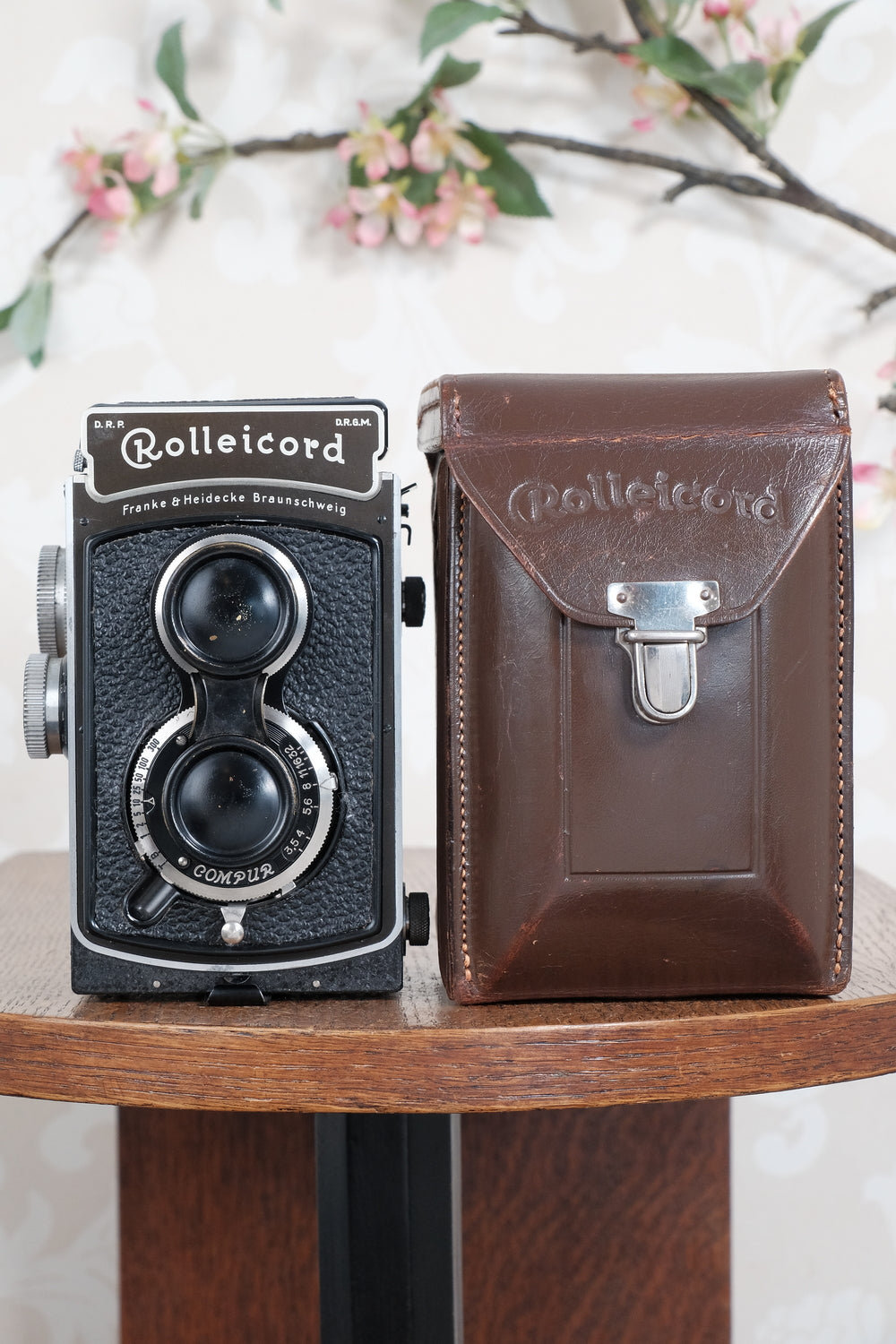 Near Mint! 1937 Rolleicord with Original case, CLA'd, Freshly Serviced!