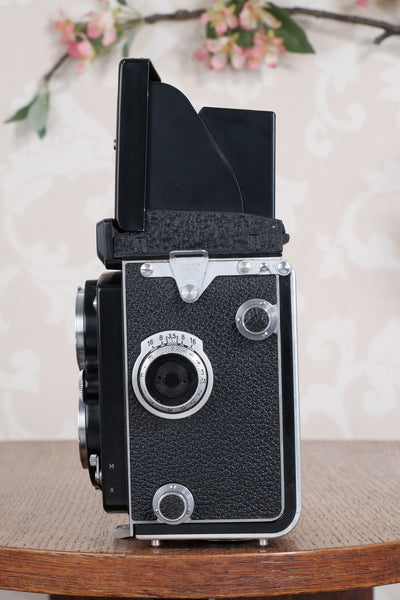 Near Mint! 1952 Rolleiflex with Synchro-Compur shutter & Coated lens. Freshly Serviced, CLA’d!