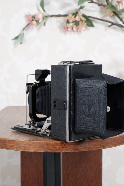 1930 6x9 Maximar plate camera with Carl Zeiss Tessar lens. Freshly serviced CLA’d