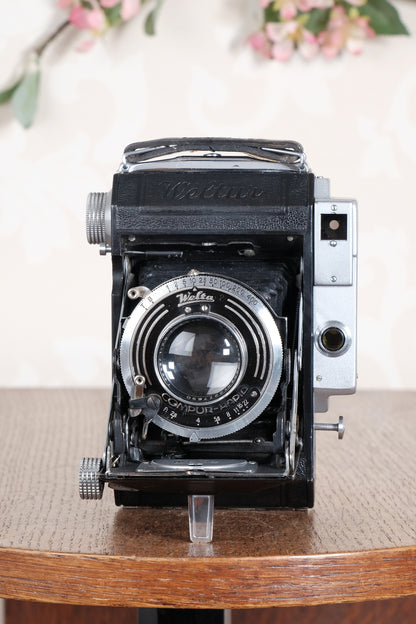 Rare! 1938 WELTA WELTUR, Medium format, Coupled Rangefinder Camera, with original case. CLA'd, Freshly serviced!