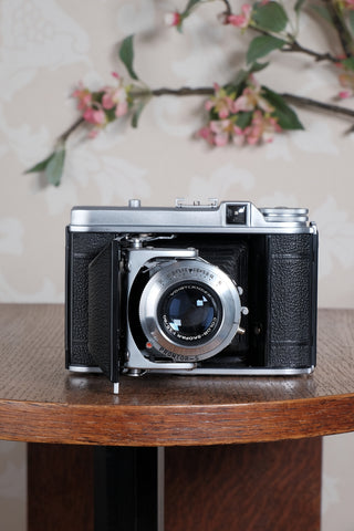 Near Mint! 1953 6x6 Voigtlander Perkeo II with Color-Skopar Lens. CLA’d, Freshly Serviced!