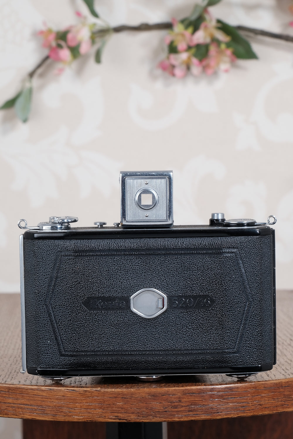 Near Mint! 1936 Zeiss Ikon 6x6 Ikonta with Tessar lens & case. Freshly Serviced, CLA'd