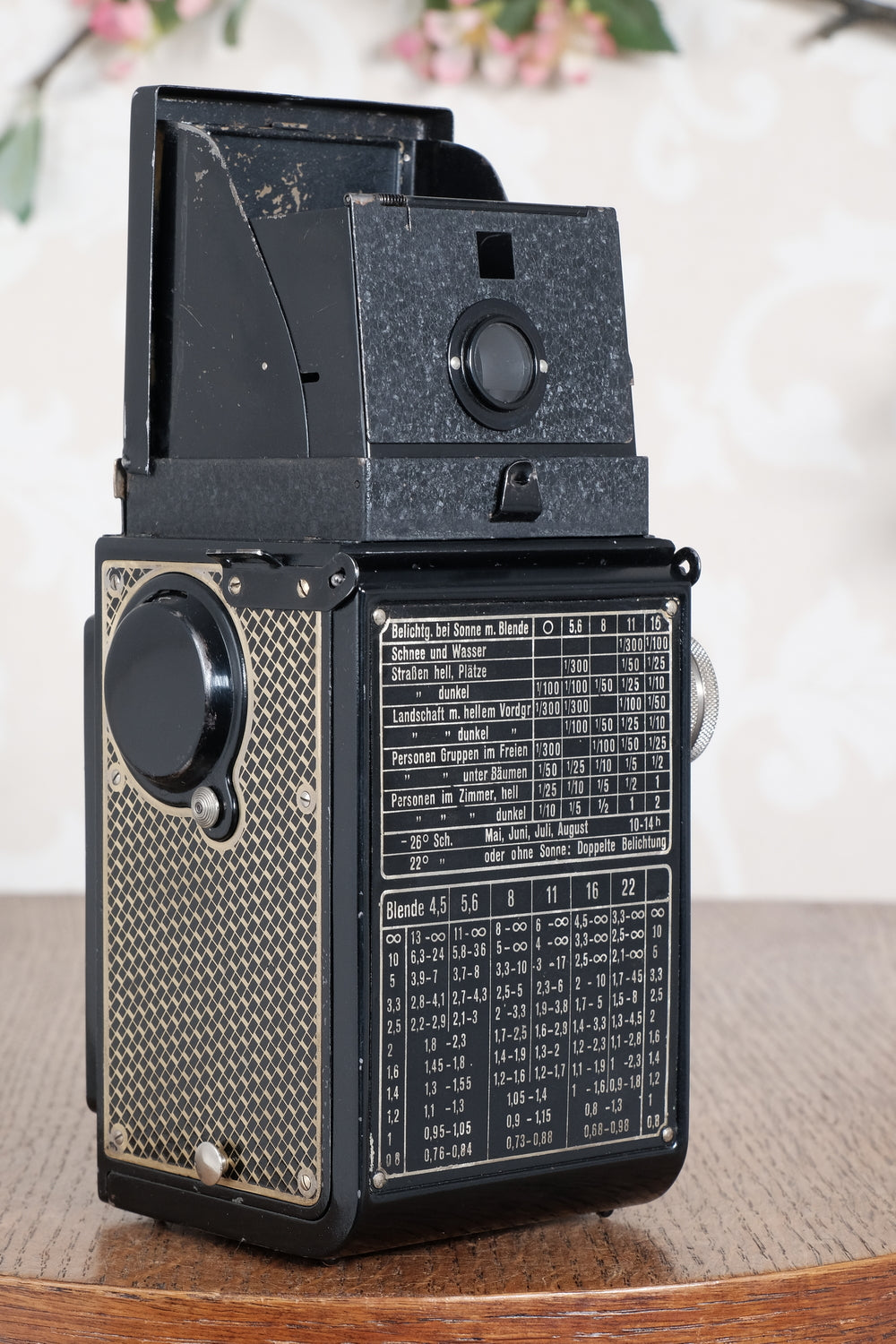 Excellent! 1933 Art-Deco Nickel-plated Rolleicord, CLA’d, Freshly Serviced!