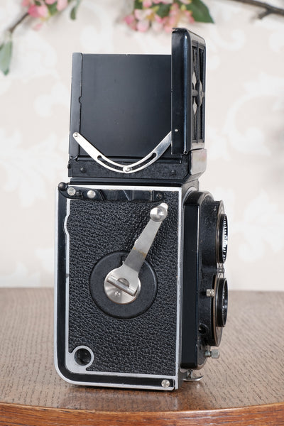 Superb! 1937 Old Standard Rolleiflex, CLA’d. Freshly Serviced, CLA’d!