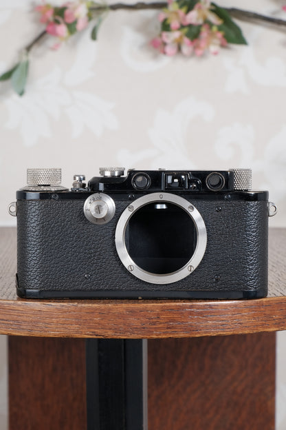 Beautiful! 1933 BLACK LEITZ LEICA III and leather case. Freshly Serviced CLA'd!