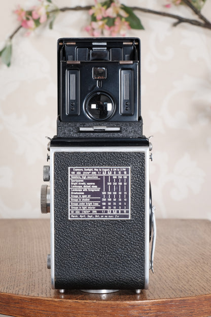 Near Mint! 1953 Rolleiflex with Synchro-Compur shutter & Coated lens. Freshly Serviced, CLA’d!