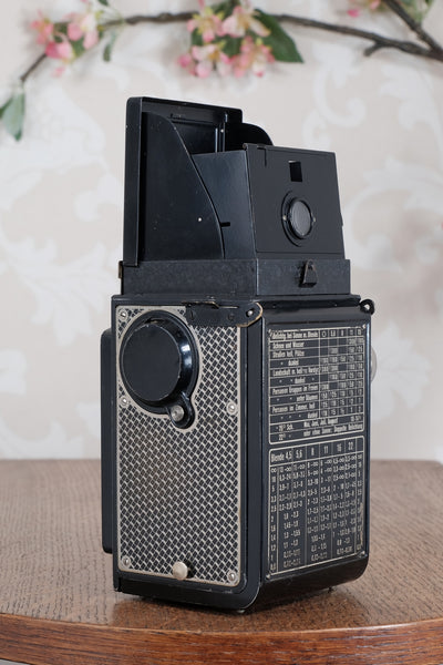 Excellent! 1934 Art-Deco Nickel-plated Rolleicord, CLA’d, Freshly Serviced!