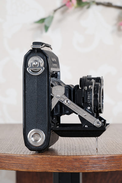 Near Mint! 1934 ZEISS-IKON SUPER IKONTA A, 6x4.5, Tessar lens,  CLA’d, Freshly Serviced!