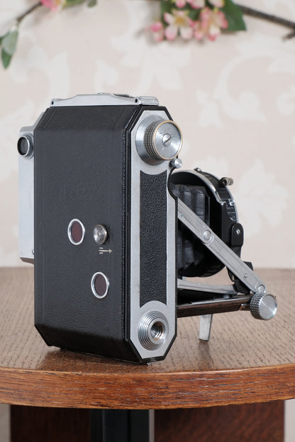 Rare! 1938 WELTA WELTUR, Medium format, Coupled Rangefinder Camera with original case. CLA'd, Freshly serviced!