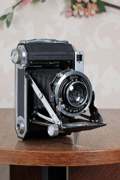 Rare! 1938 WELTA WELTUR, Medium format, Coupled Rangefinder Camera with original case. CLA'd, Freshly serviced!