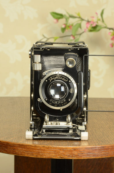 SUPERB! 1931 Voigtlander BERGHEIL Camera with HELIAR LENS! Freshly serviced CLA’d - Voigtlander- Petrakla Classic Cameras