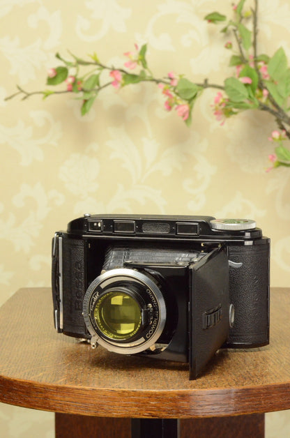 NEAR MINT 1938 Voigtlander Bessa Rangefinder, HELIAR LENS! 6x9, Freshly Serviced - Voigtlander- Petrakla Classic Cameras