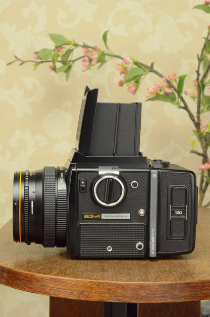 MINT! 6x6 Zenza Bronica SQ-A, complete with 80mm lens & 120 film back. - Bronica- Petrakla Classic Cameras