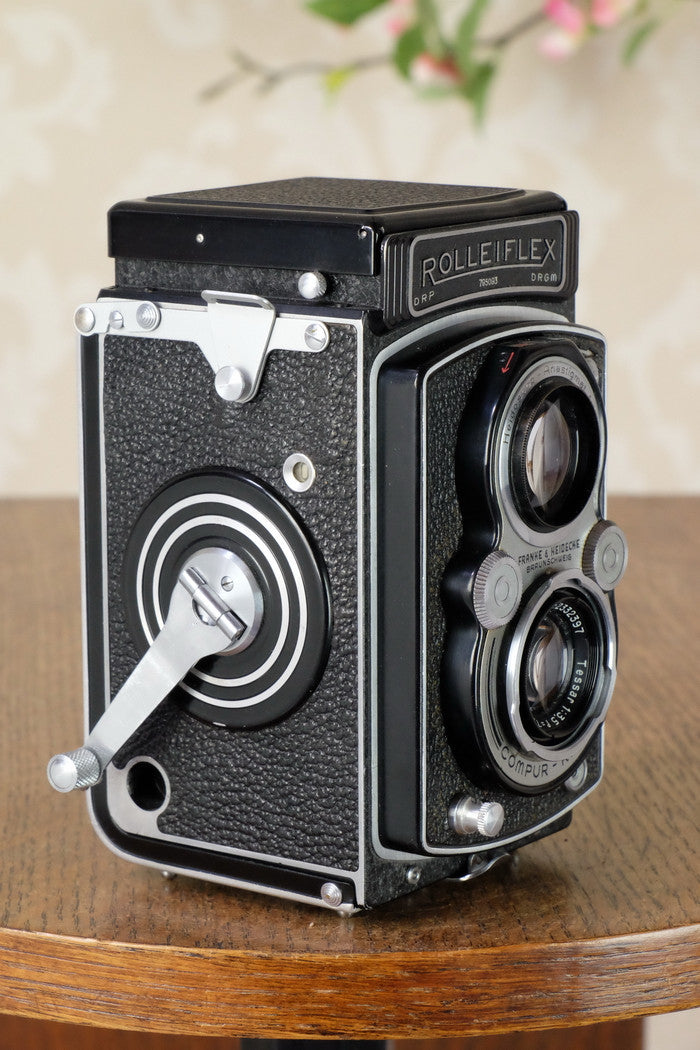 SUPERB! 1939 Rolleiflex Automat, Freshly Serviced, CLA’d - Frank & Heidecke- Petrakla Classic Cameras