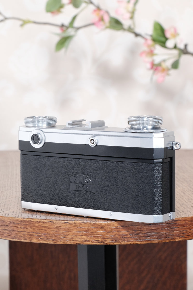 Circa 1952 Zeiss Ikon Contax IIa, Freshly serviced, CLA’d - Zeiss-Ikon- Petrakla Classic Cameras