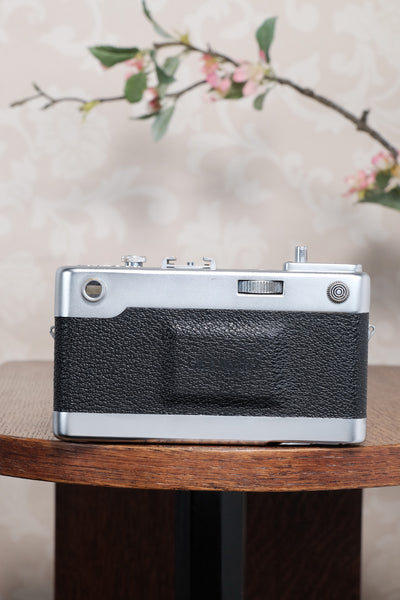 SUPERB! 1956 Voigtlander Vitessa 35mm rangefinder  camera, Freshly Serviced, CLAd!