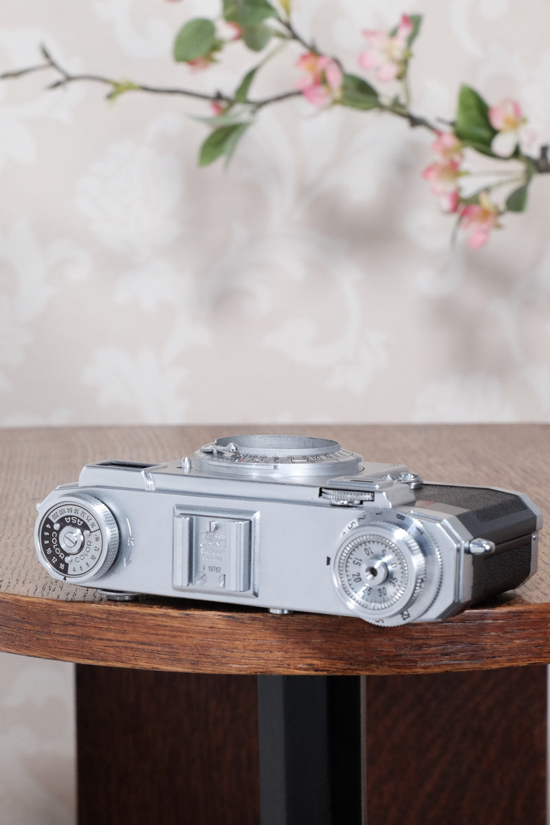 Circa 1952 Zeiss Ikon Contax IIa, Freshly serviced, CLA’d - Zeiss-Ikon- Petrakla Classic Cameras