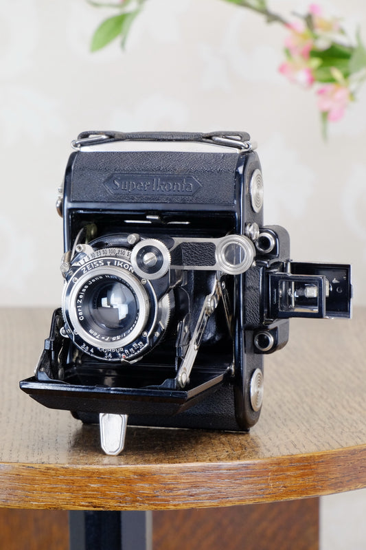 Superb! 1936 ZEISS-IKON SUPER IKONTA A, 6x4.5 ,Tessar lens, Freshly serviced ,CLA'd - Zeiss-Ikon- Petrakla Classic Cameras