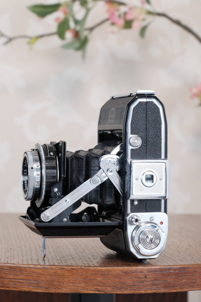 Near Mint! 1951 Zeiss Ikon Ikonta with coated Tessar lens, Freshly Serviced, CLA'd!