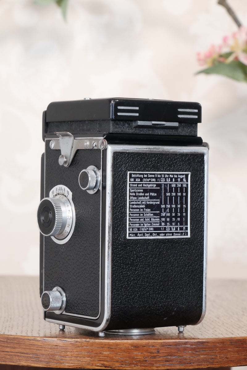 Excellent 1951 Rolleiflex with coated Zeiss Opton Tessar and original case, Freshly Serviced, CLA’d!