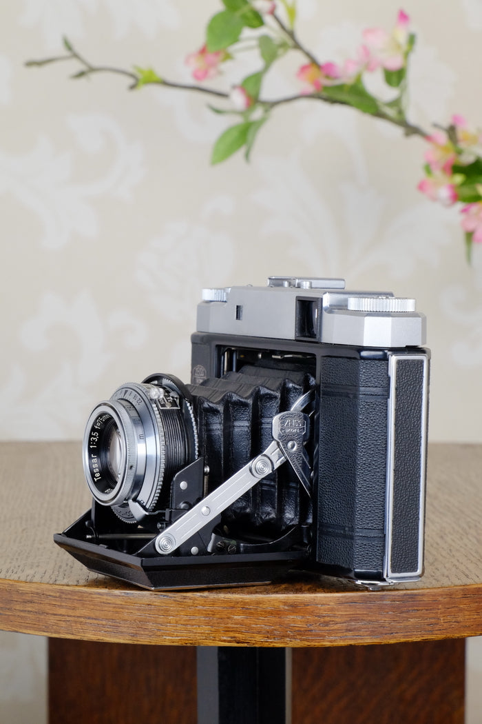 Near Mint! 1954 6x6 Zeiss Ikon Super Ikonta III, 531/16 with Tessar lens,  CLA'd, Freshly Serviced! - Zeiss-Ikon- Petrakla Classic Cameras