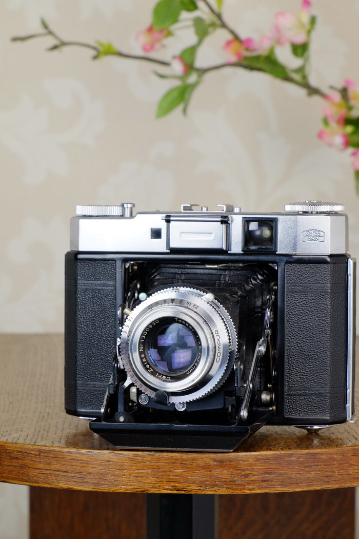 Near Mint! 1956 6x6 Zeiss Ikon Super Ikonta IV, 531/16 with Tessar lens, CLAd, Freshly Serviced! - Zeiss-Ikon- Petrakla Classic Cameras