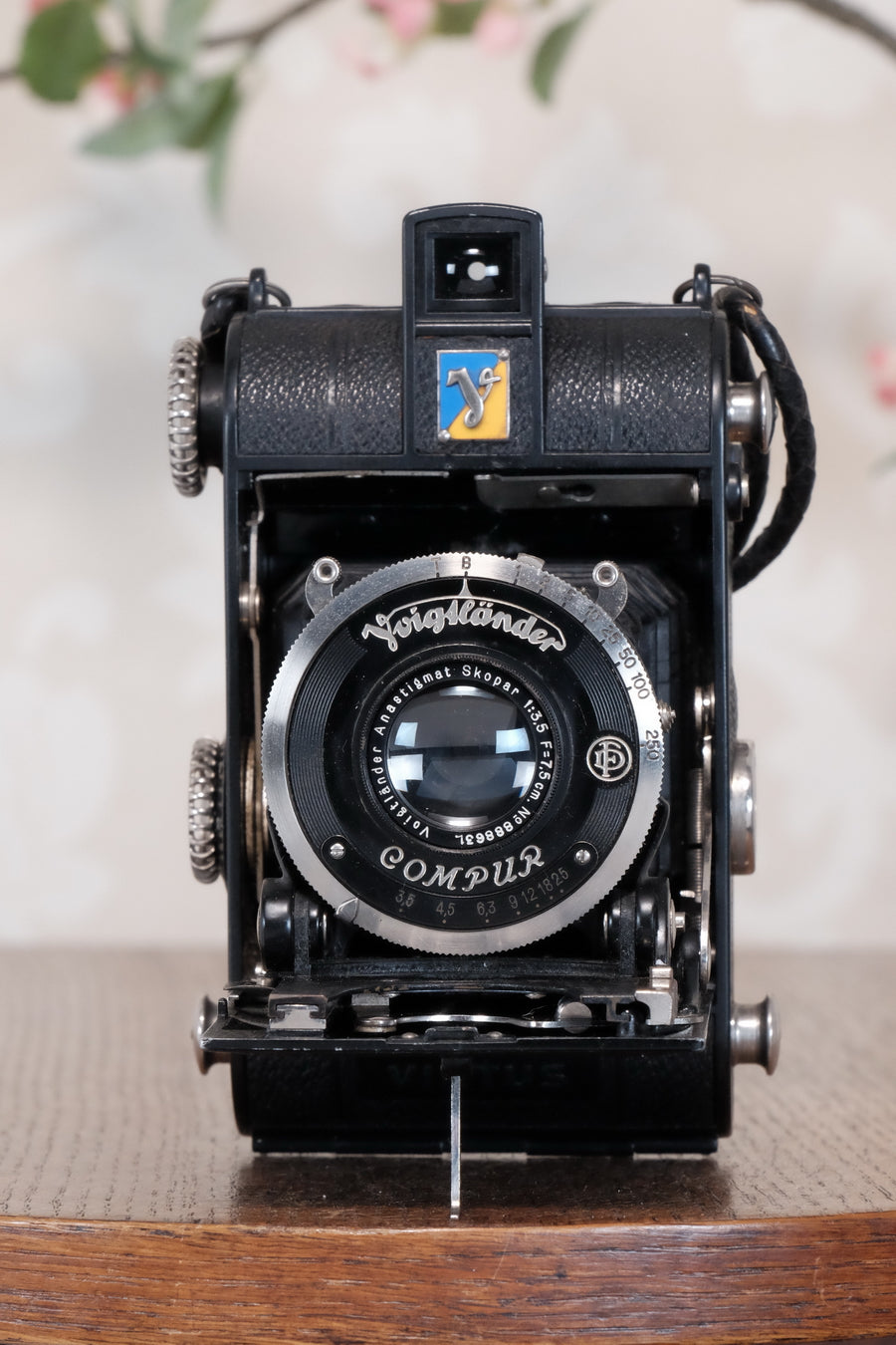 Rare! Near mint, 1935 Voigtlander Virtus 6x4.5 Folder, CLAd, Freshly Serviced!