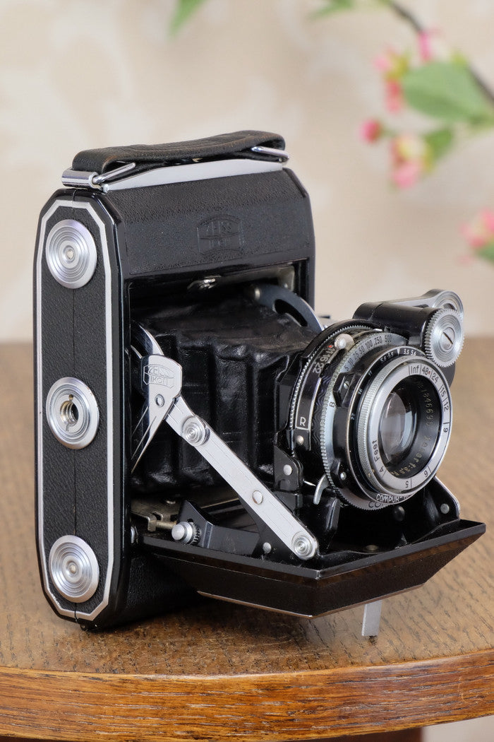 Superb! 1948 Zeiss Ikon Super Ikonta, CLA’d, FRESHLY SERVICED! - Zeiss-Ikon- Petrakla Classic Cameras